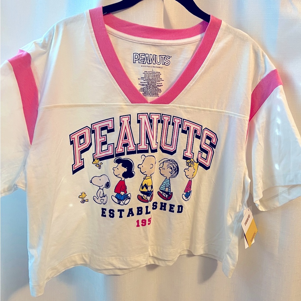 Peanuts Crop Top Size Large